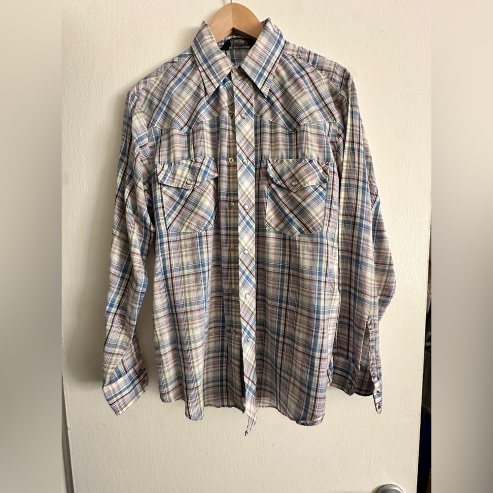 Vintage women’s western  Blue and Red Plaid Button Down Shirt